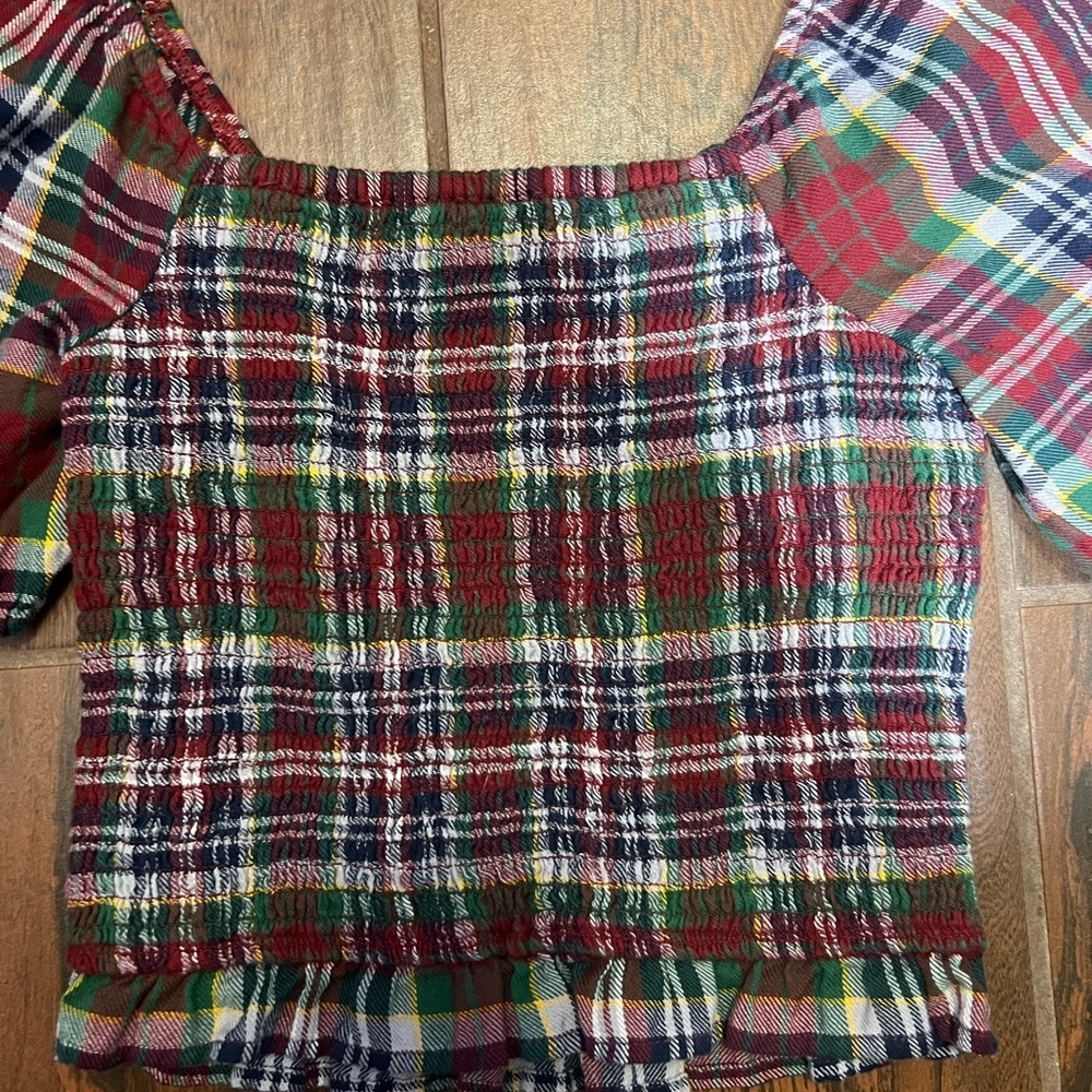American Eagle Plaid Crop Top Puffy Sleeves - Picture 3 of 4